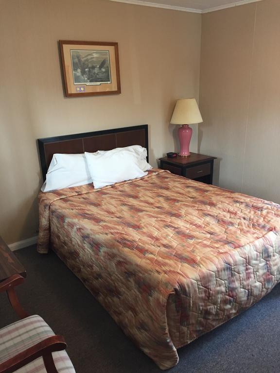 Shamrock Motel Midland Dış mekan fotoğraf