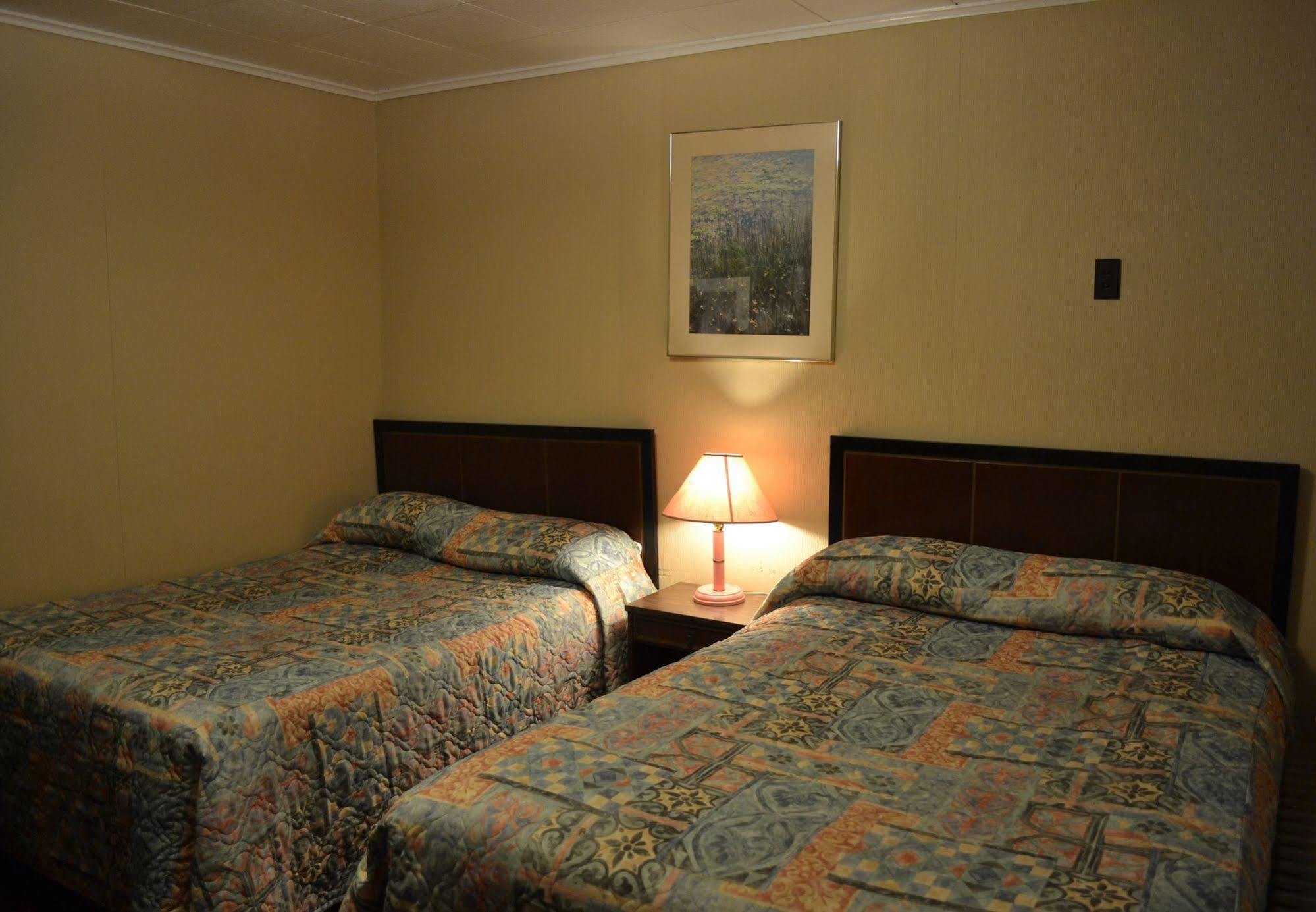 Shamrock Motel Midland Dış mekan fotoğraf